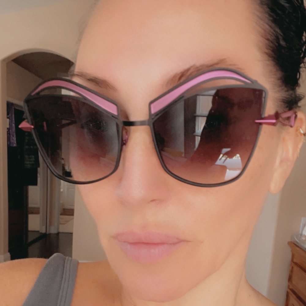 Spilt Milk Pink Sunglasses Gorgeous Preowned